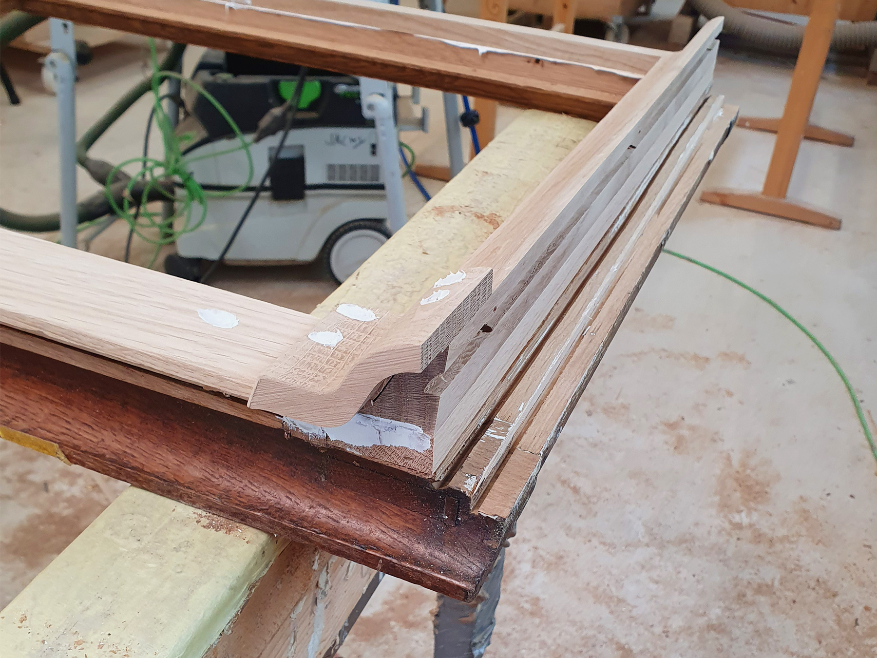 Rénovation de fenêtres d'époque en bois